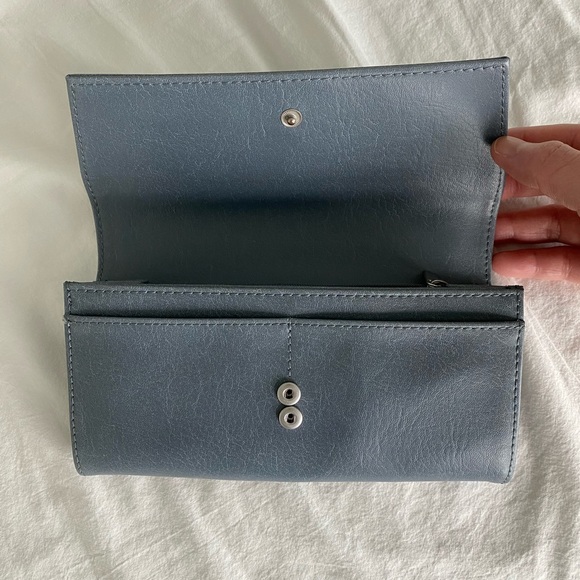 Matt & Nat Wallet - Picture 4 of 7